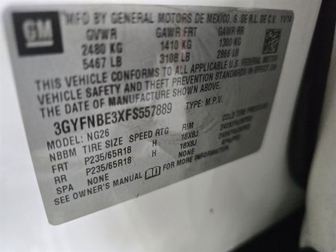 Used 2015 Cadillac SRX Luxury w/ Driver Awareness Package image 33