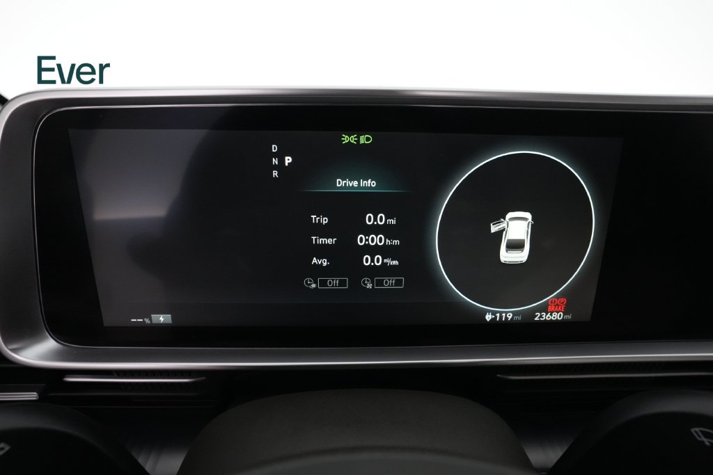 Used 2025 Hyundai Ioniq 6 SEL RWD image 7