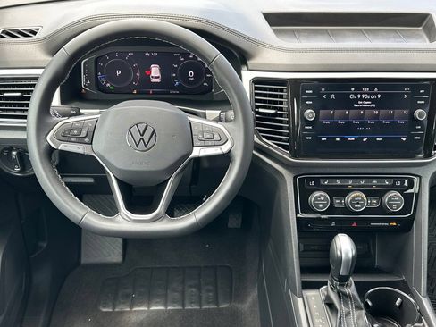 Used 2023 Volkswagen Atlas Cross Sport SE FWD image 14