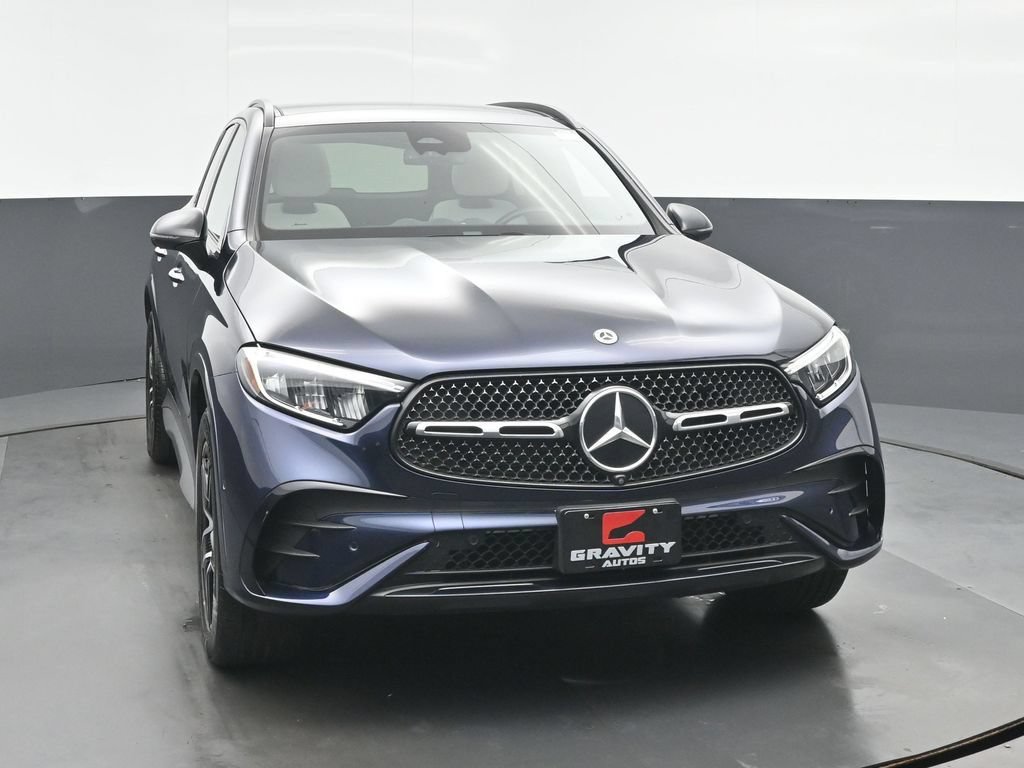 Used 2023 Mercedes-Benz GLC 300 4MATIC w/ AMG Line image 8