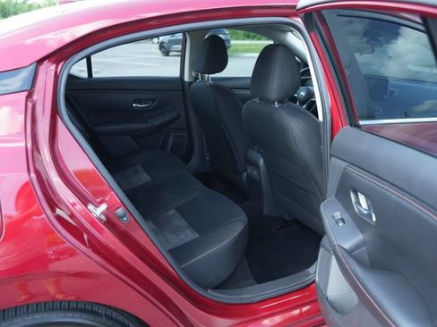 Used 2023 Nissan Sentra SR FWD image 22