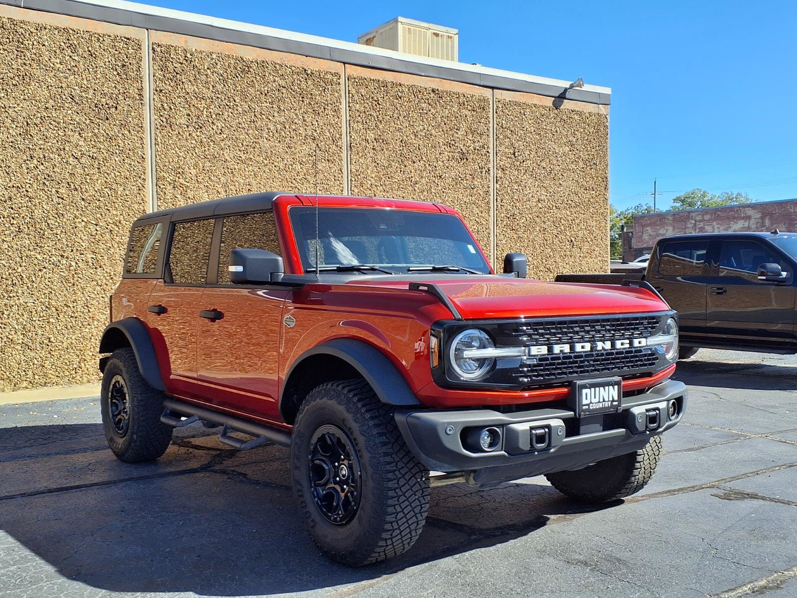 Used 2023 Ford Bronco Wildtrak AWD/4WD image 15