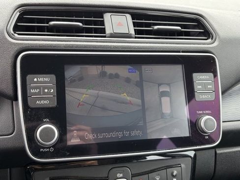 Used 2025 Nissan Leaf SV Plus image 17
