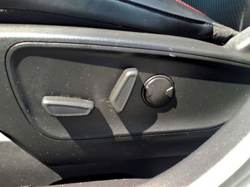 Used 2023 Ford Escape ST-Line Select AWD/4WD image 16