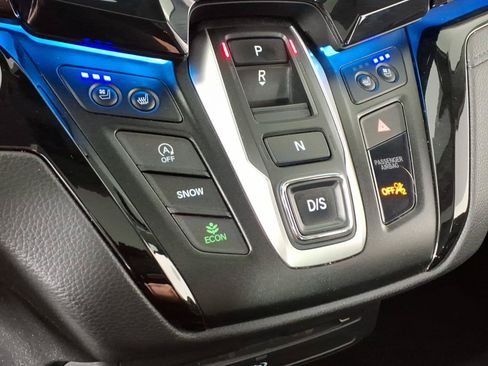 Used 2023 Honda Odyssey Elite image 25