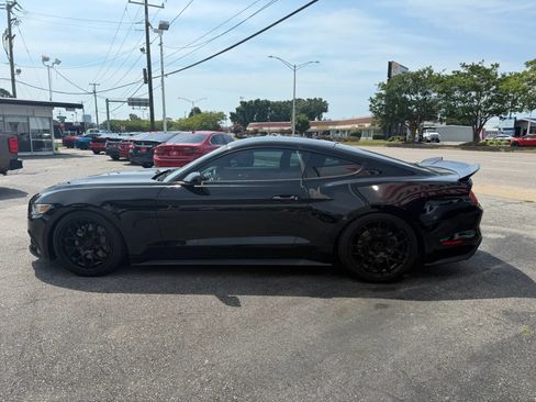 Used 2016 Ford Mustang GT Premium w/ Equipment Group 401A RWD image 7