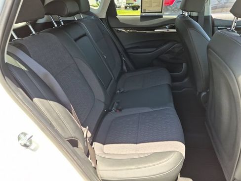 Certified 2025 Kia Seltos S FWD image 30
