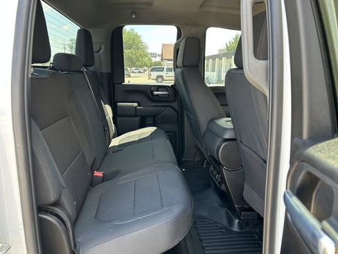 Used 2022 Chevrolet Silverado 2500 LT w/ Convenience Package image 15