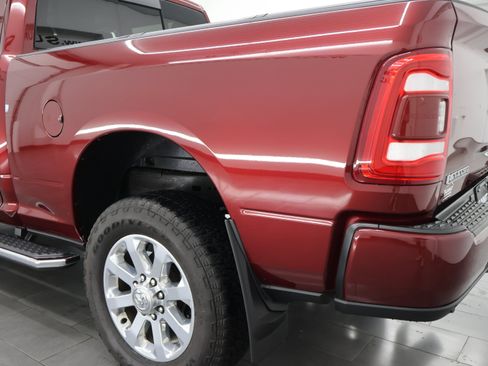 Used 2024 RAM 2500 Laramie AWD/4WD image 28