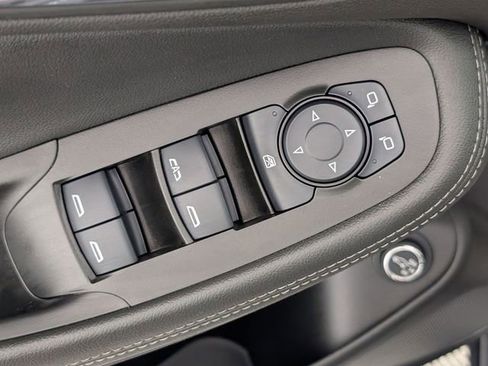 Used 2025 Buick Encore GX Preferred w/ Advanced Technology Package image 12