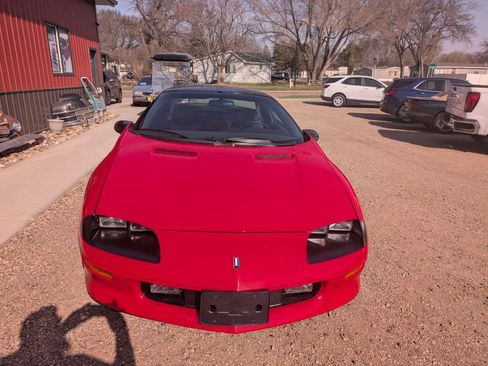 Used 1995 Chevrolet Camaro Z28 RWD image 4
