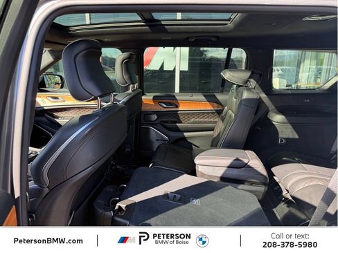 Used 2023 Jeep Grand Cherokee L Summit AWD/4WD image 17