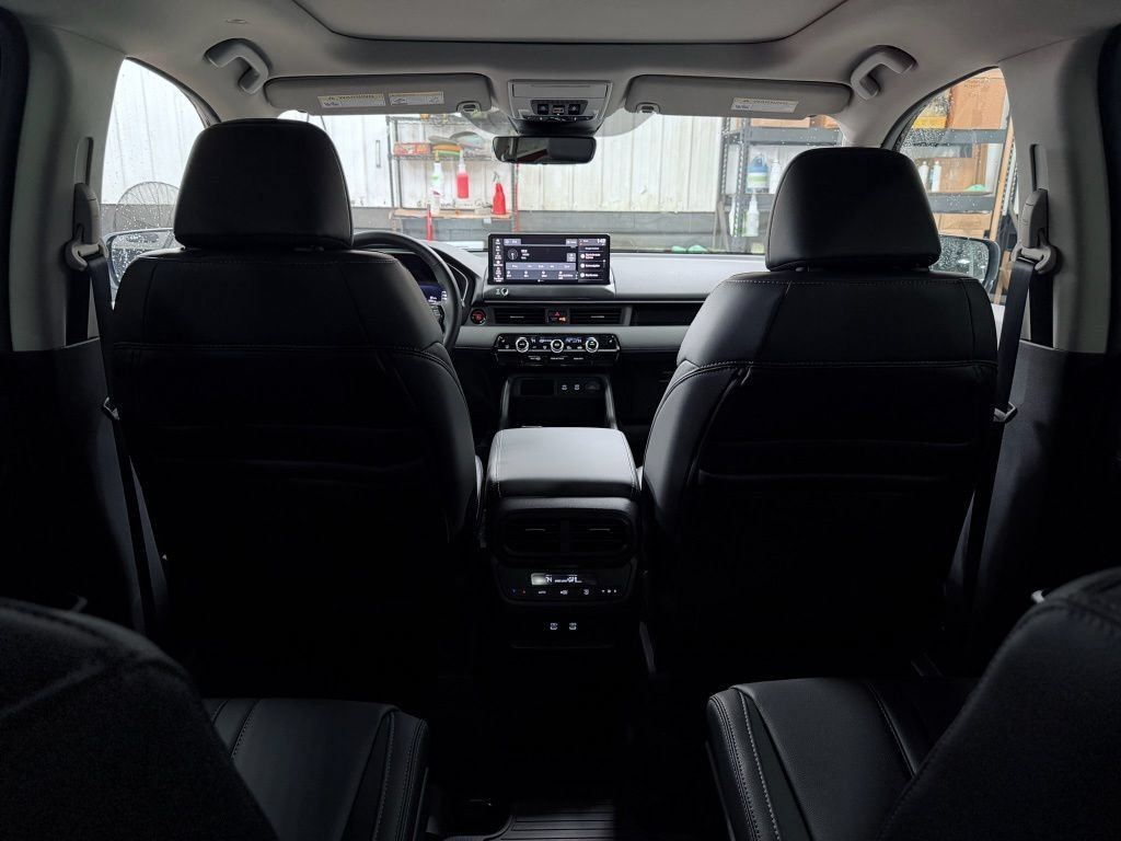 New 2026 Honda Pilot Touring image 26