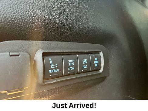 Used 2016 Ford Explorer Platinum image 33