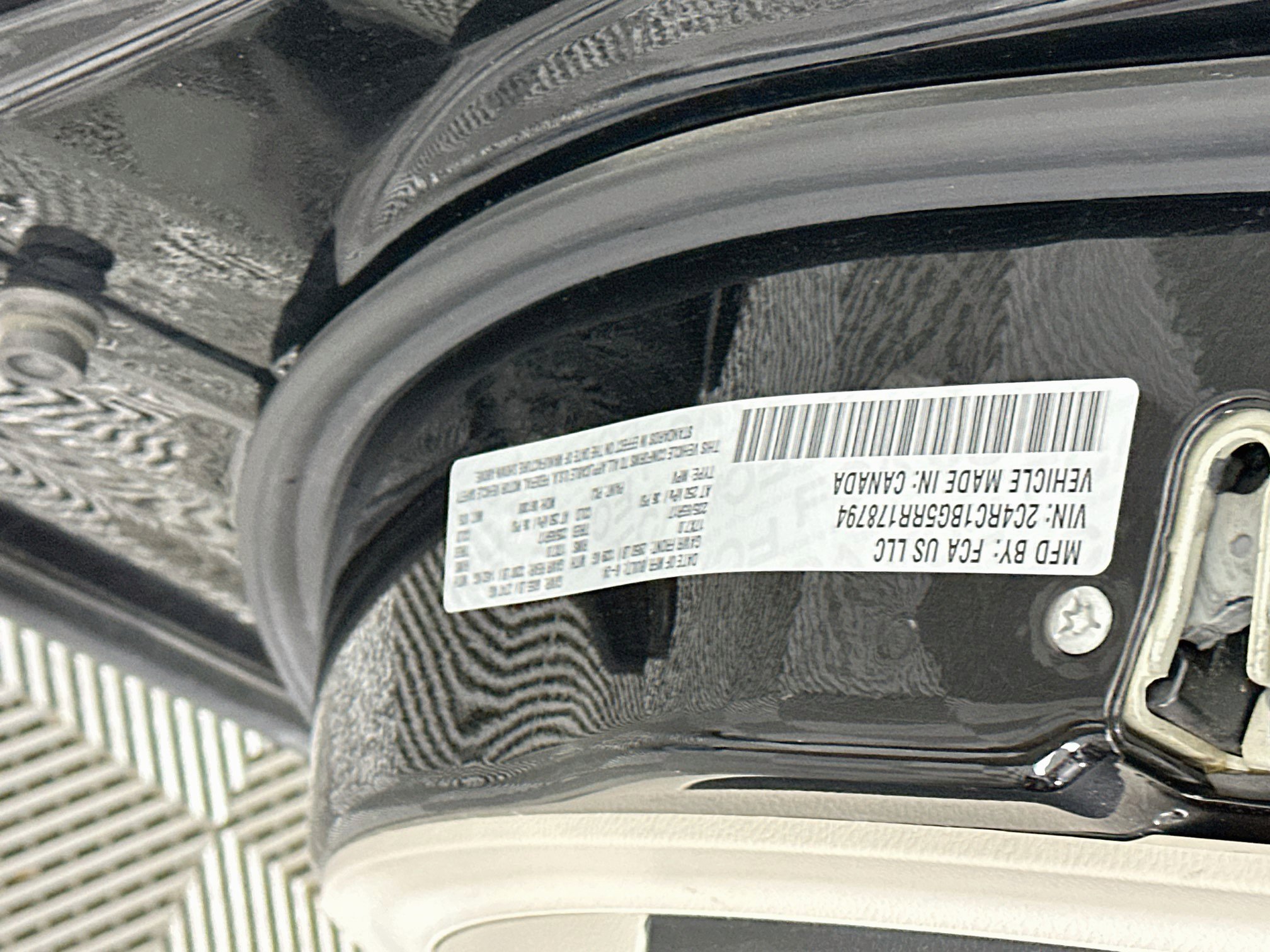 Used 2024 Chrysler Pacifica Touring-L FWD image 12