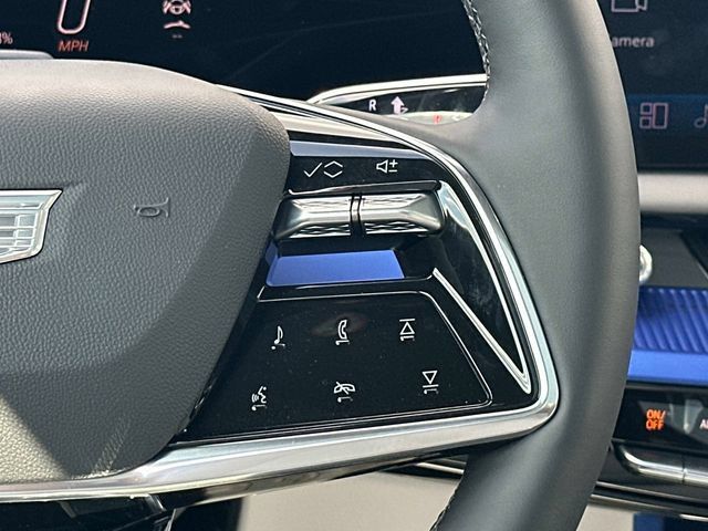 New 2027 Cadillac Optiq Sport w/ LPO, Floor Liner Package AWD/4WD image 6