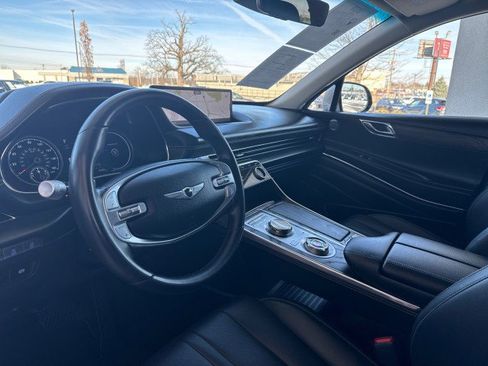 Used 2024 Genesis GV80 2.5T image 12