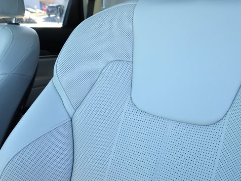 Used 2022 Kia Telluride EX w/ EX Premium Package image 21