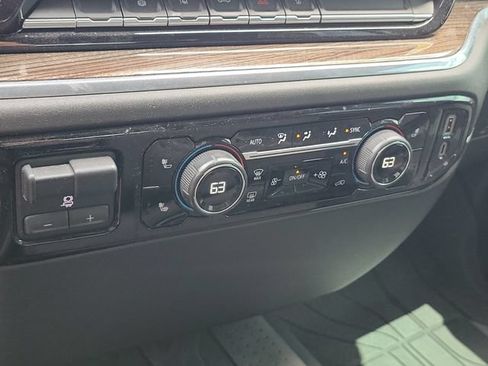 Certified 2024 Chevrolet Silverado 3500 LT w/ Convenience Package AWD/4WD image 38