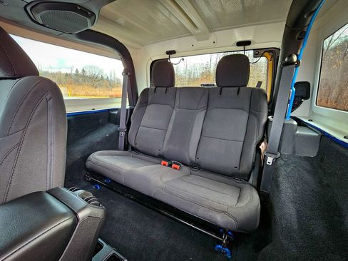 Certified 2022 Jeep Wrangler Sport S image 26