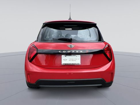 Certified 2025 MINI Cooper S FWD image 12