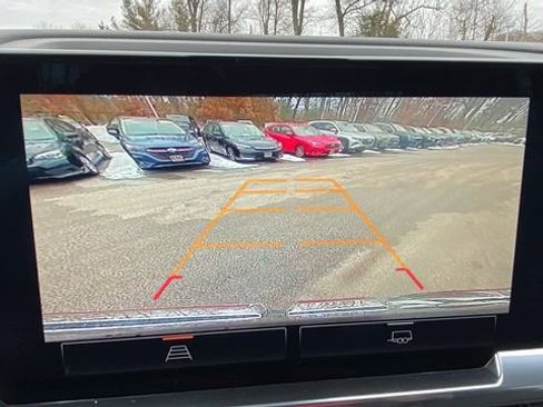 Used 2024 GMC Sierra 1500 Elevation image 28