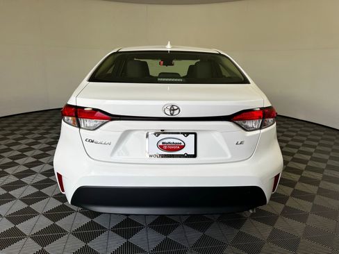 Certified 2024 Toyota Corolla LE FWD image 6
