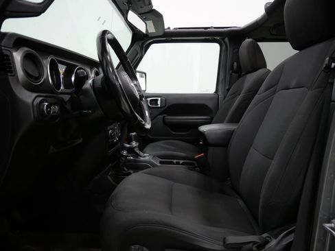 Used 2022 Jeep Wrangler Unlimited Sport AWD/4WD image 12