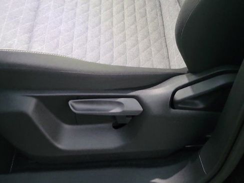 Certified 2025 Volkswagen Tiguan S image 17