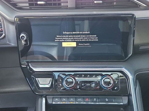 Certified 2025 GMC Sierra 1500 Denali image 28