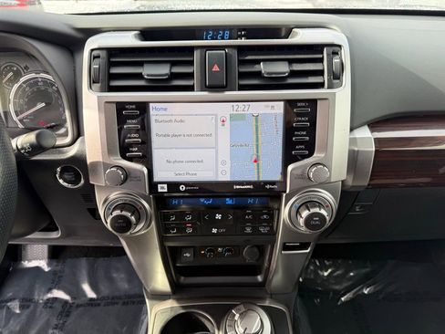 Used 2024 Toyota 4Runner Limited image 12