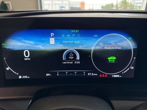 Certified 2025 Kia Sportage SX Prestige AWD/4WD image 20