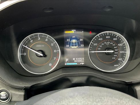 Used 2018 Subaru Crosstrek 2.0i Limited image 22