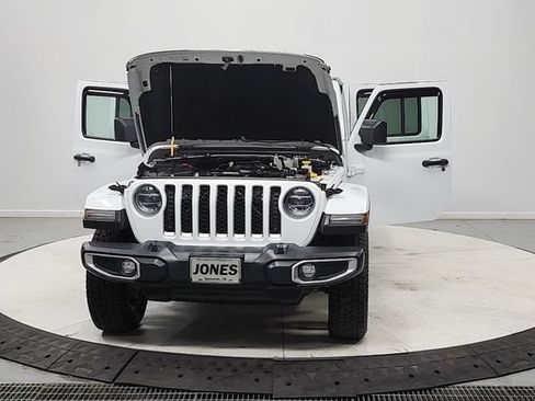 Used 2022 Jeep Gladiator Overland w/ Popular Equipment Package AWD/4WD image 10