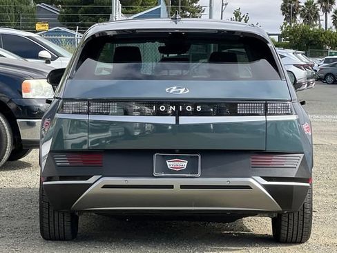 Used 2024 Hyundai Ioniq 5 SEL RWD image 7