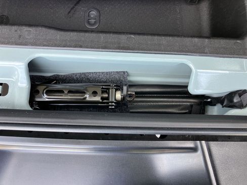 Used 2023 Jeep Wrangler Unlimited Rubicon w/ Steel Bumper Group AWD/4WD image 29