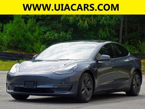 Used 2023 Tesla Model 3 Standard Range RWD image 2