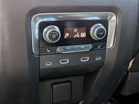 Used 2021 GMC Yukon Denali w/ Denali Premium Package AWD/4WD image 20