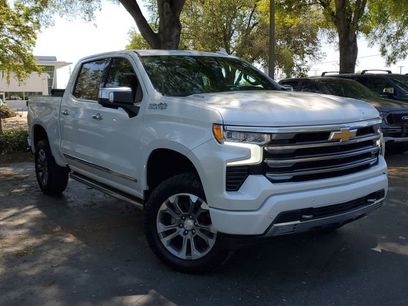 Used 2023 Chevrolet Silverado 1500 High Country w/ Z71 Off-Road Package