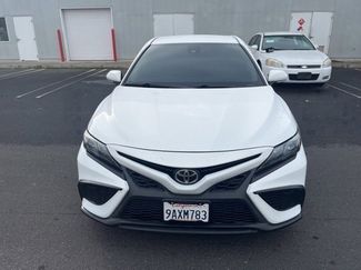 Used 2022 Toyota Camry SE video 2