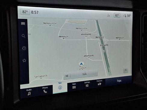 Used 2022 Ford Bronco Outer Banks image 3