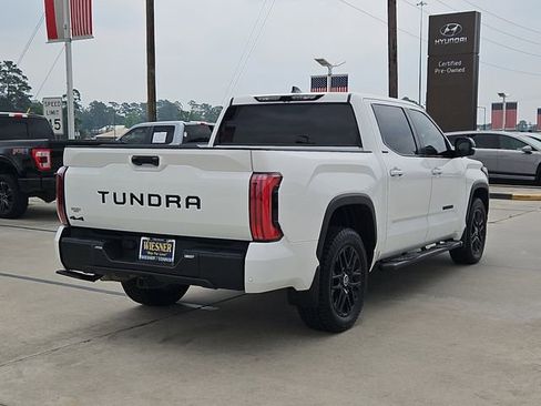 Used 2024 Toyota Tundra Limited AWD/4WD image 5
