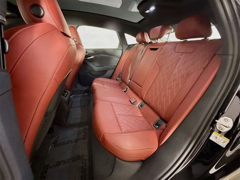 New 2025 Audi S6 e-tron Premium Plus image 24