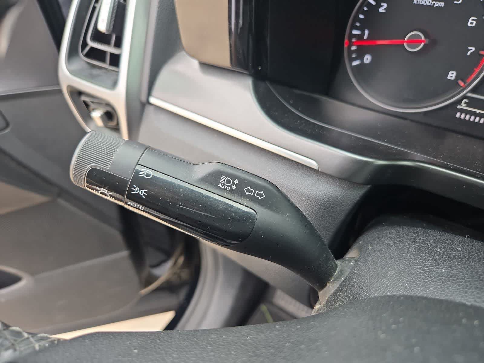 Certified 2021 Kia Sorento S w/ Panoramic Sunroof Package FWD image 26