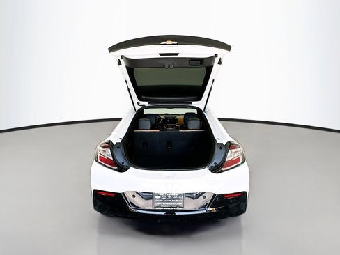 Used 2018 Chevrolet Volt Premier w/ Driver Confidence Package FWD image 28