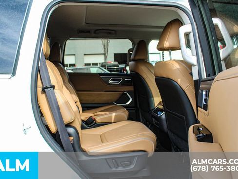 Used 2025 INFINITI QX80 Luxe RWD image 21
