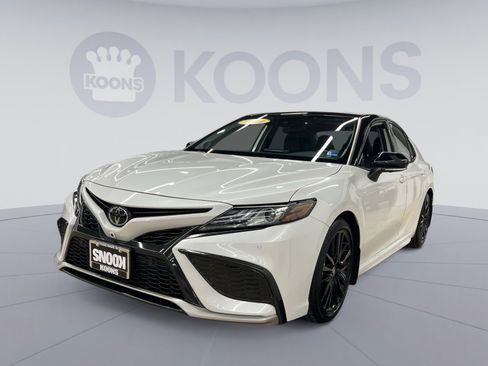 Used 2024 Toyota Camry XSE image 1
