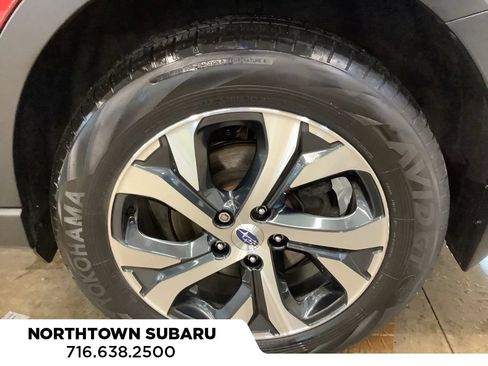 Used 2020 Subaru Outback Limited AWD/4WD image 22
