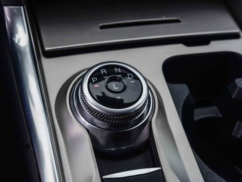 Used 2021 Ford Explorer XLT w/ Equipment Group 202A image 23