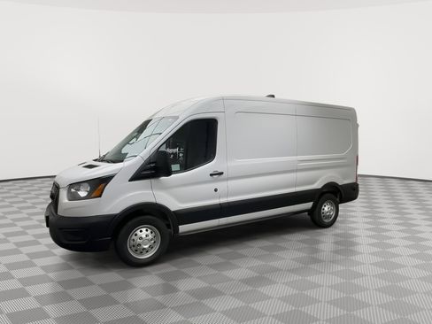 New 2026 Ford Transit 250 148 Medium Roof RWD image 30